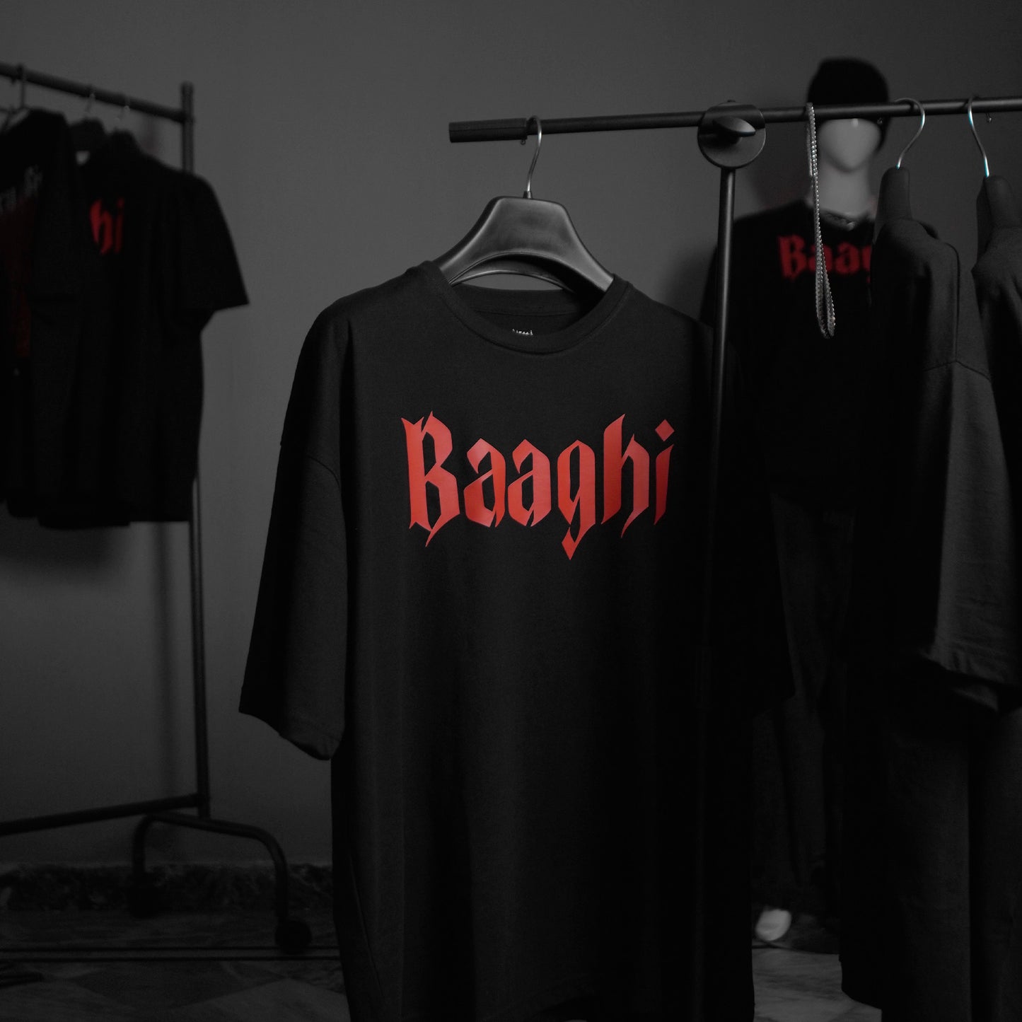 BAAGHI: Red Rage - Drop Shoulder