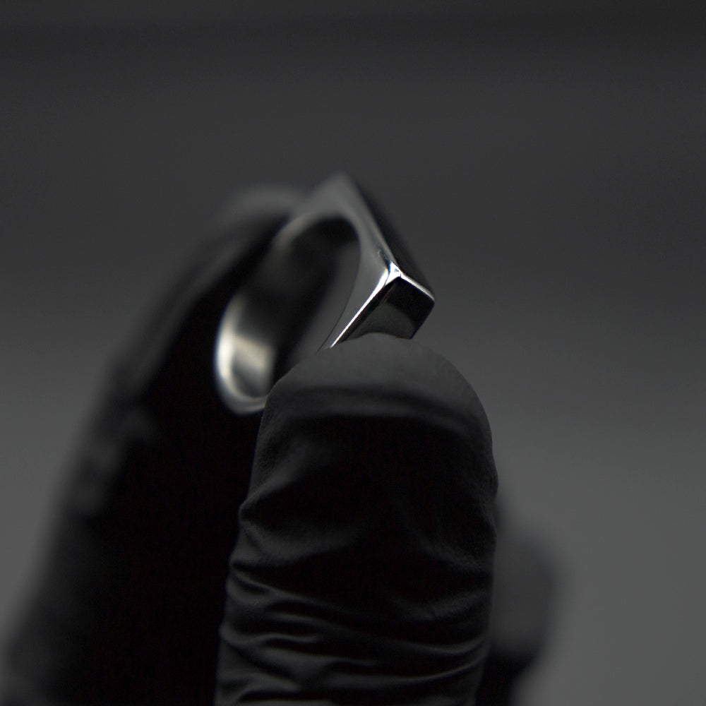 Onyx Blade Ring