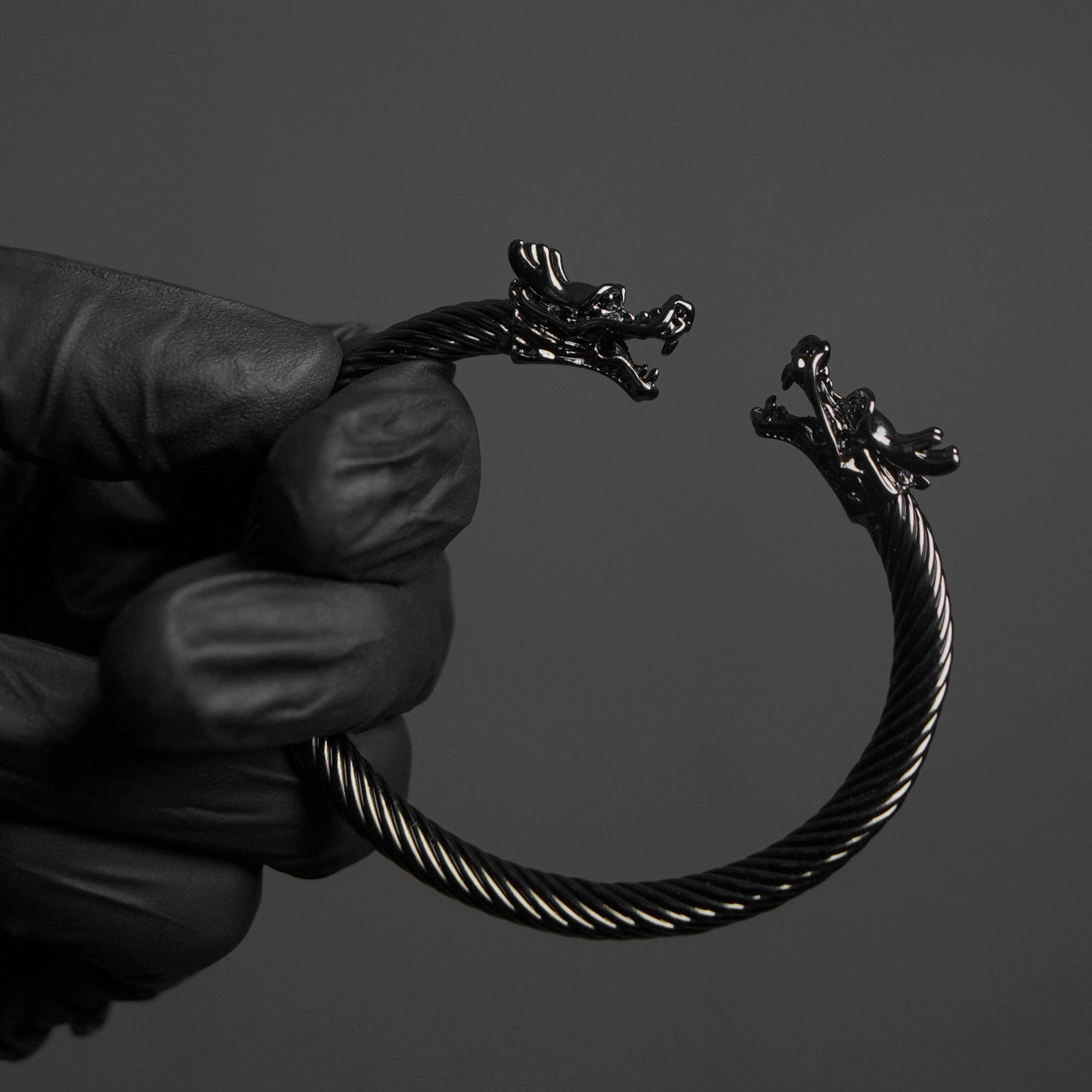 Demi Dragon Cuff